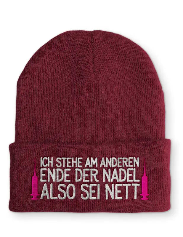 
                  
                    Arzthelferin Ich stehe am anderen Ende der Nadel Statement Beanie Mütze mit Spruch - Bordeaux
                  
                