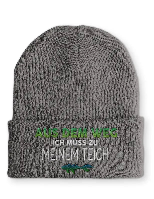 
                      
                        Aus dem Weg ich muss zu meinem Teich Statement Beanie Mütze mit Spruch - Grey
                      
                    