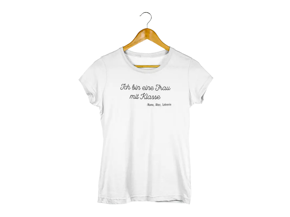 
                      
                        Ich bin eine Frau mit Klasse Damen T - Shirt - S / Weiss
                      
                    