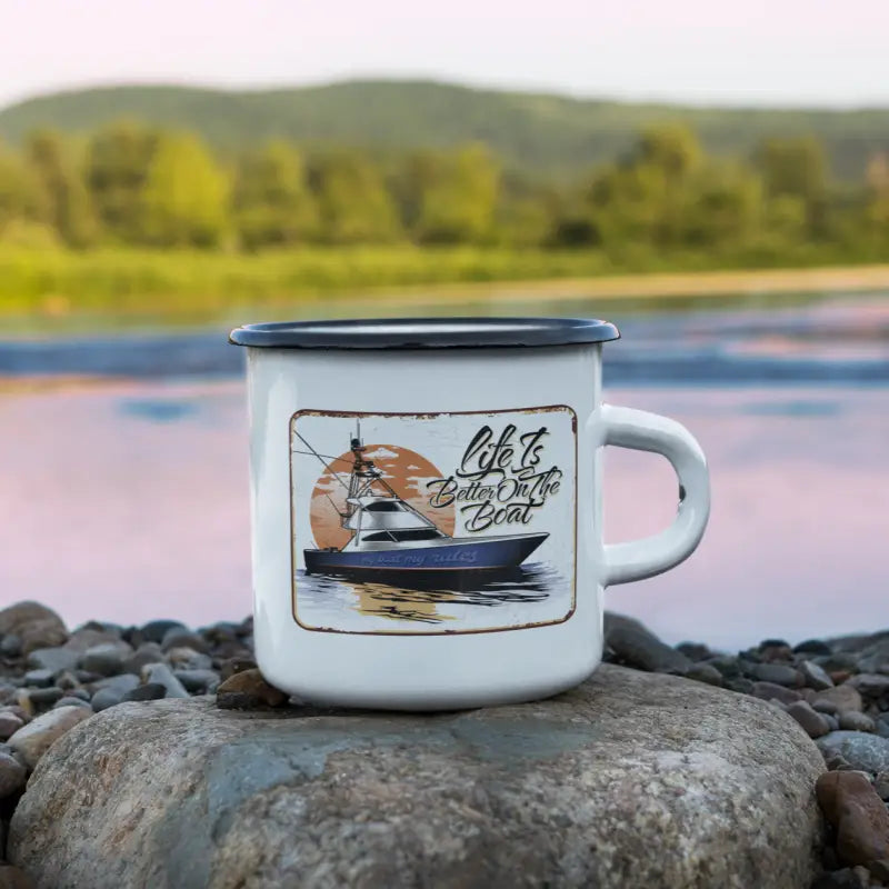 LIfe is better on the boat Emaille Tasse - Weiss