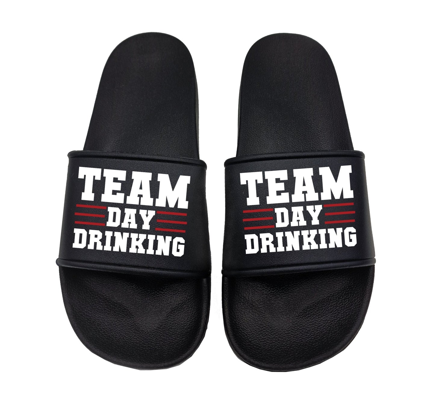 Team Day Drinking Badelatschen perfekt für Urlaub und Strand - tshirtladen - Badelatschen