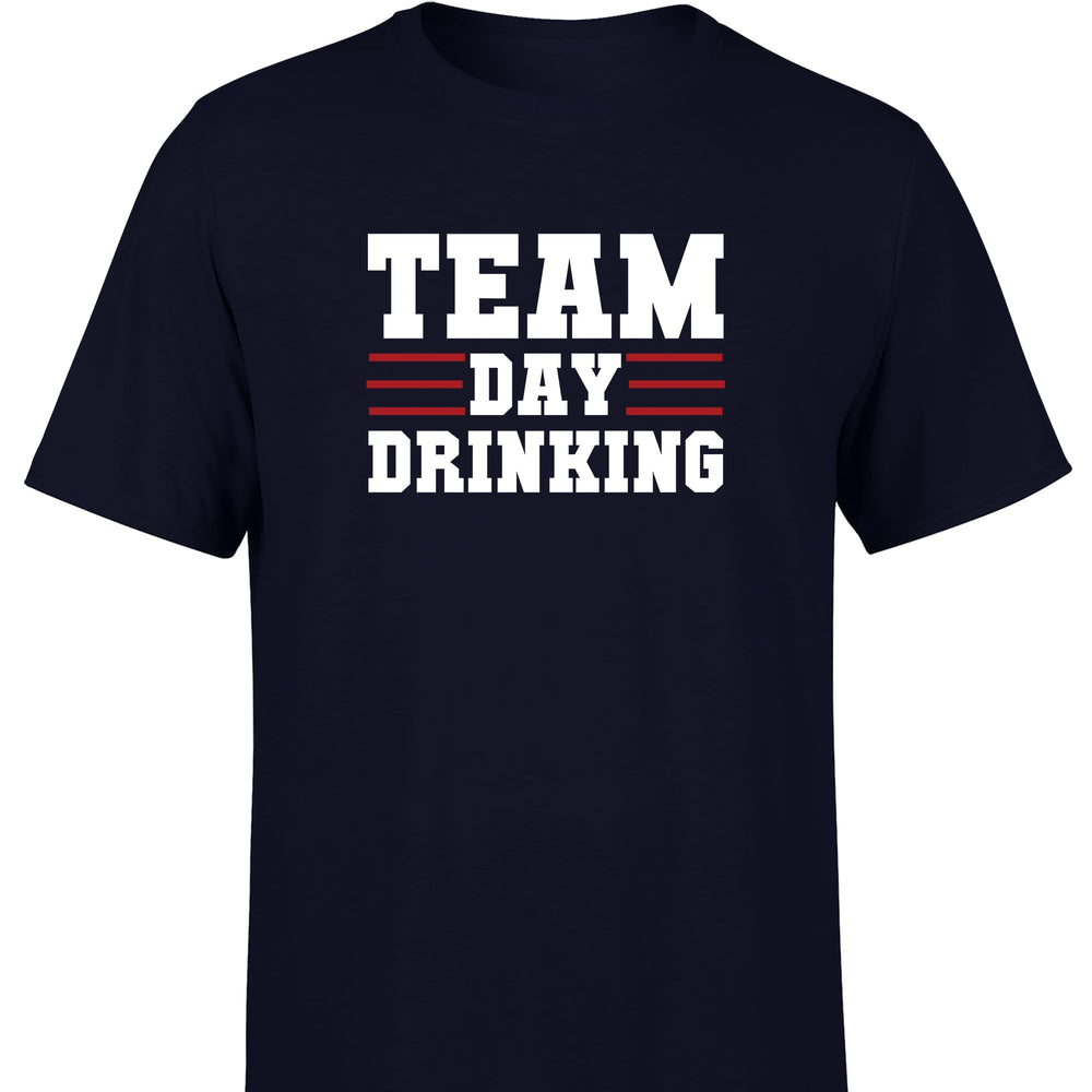 
                      
                        Team Day Drinking V2 Herren T-Shirt - tshirtladen
                      
                    