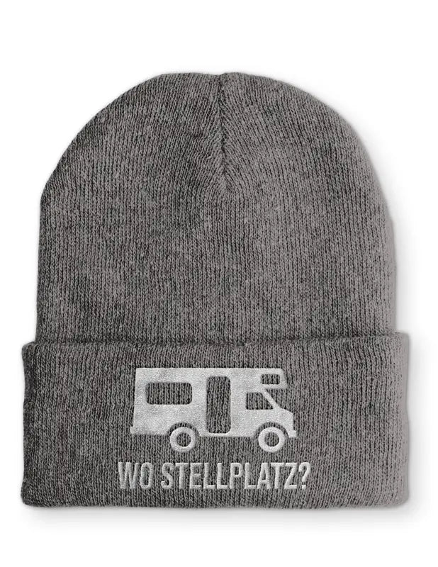 Wo Stellplatz? Statement Beanie Mütze mit Spruch - Grey